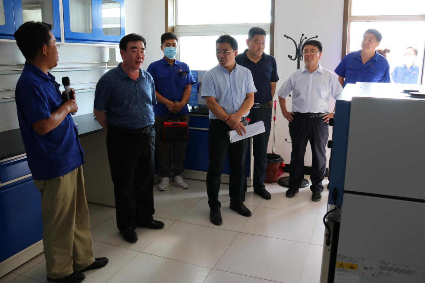 三牛娱乐集团,长沙杀虫剂,长沙光气衍生物,长沙氨基酸保护剂,长沙锂离子电池材料