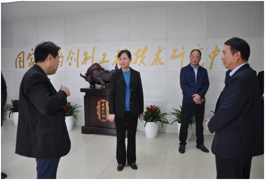 三牛娱乐集团,长沙杀虫剂,长沙光气衍生物,长沙氨基酸保护剂,长沙锂离子电池材料