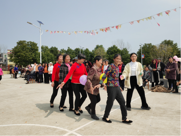 三牛娱乐集团,长沙杀虫剂,长沙光气衍生物,长沙氨基酸保护剂,长沙锂离子电池材料